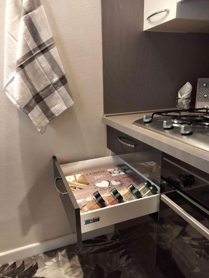Verolanuova La Rovettinaヴィラ エクステリア 写真